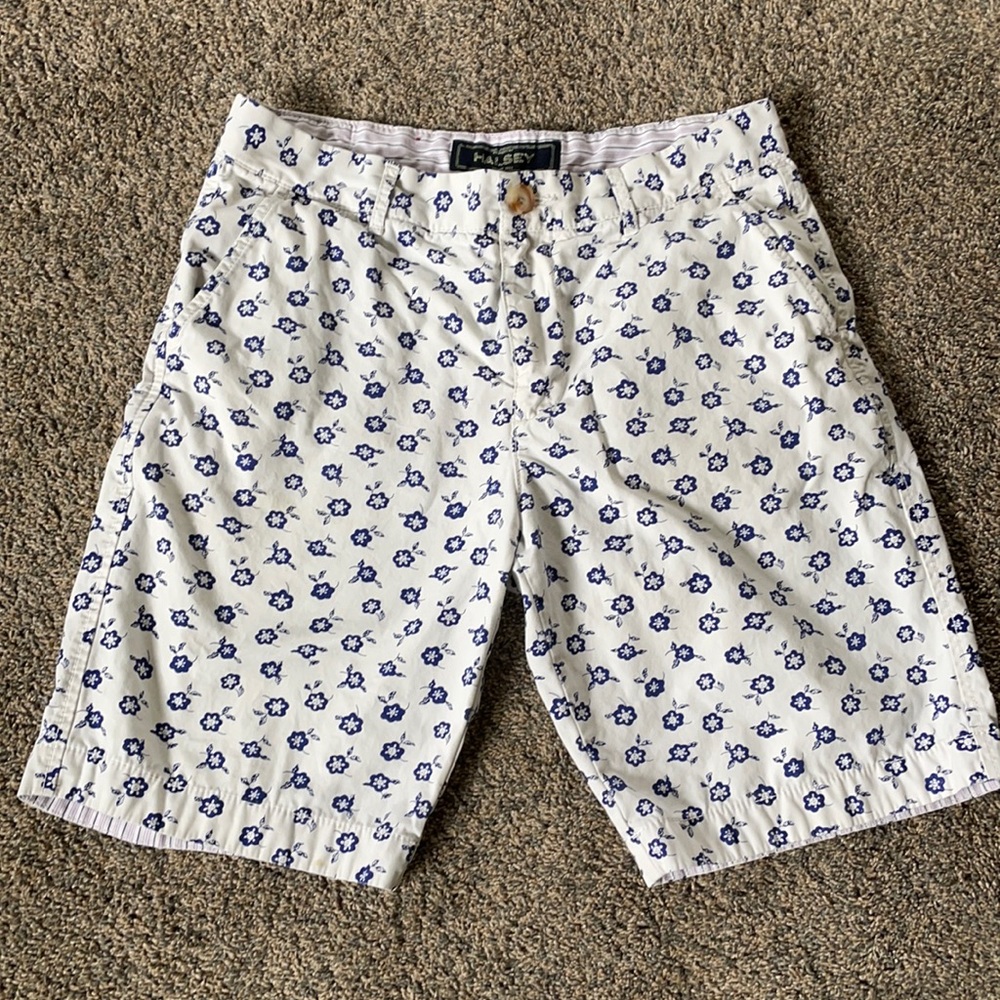 Halsey White Blue Floral Chino Shorts